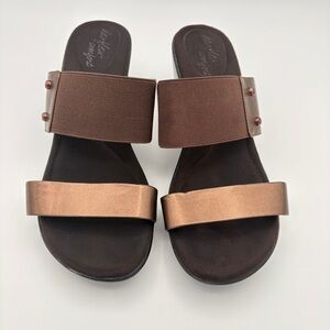 Dexflex Comfort Brown Bronze Two Band Slide Sandals Wedge Heel  8 1/2 W